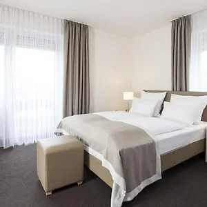 Senator Otel