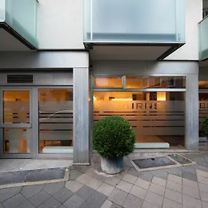 Burns Art & Culture Otel Düsseldorf