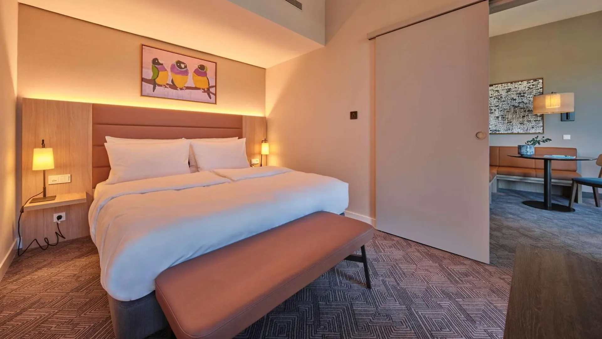 Adina Apartment Hotel München