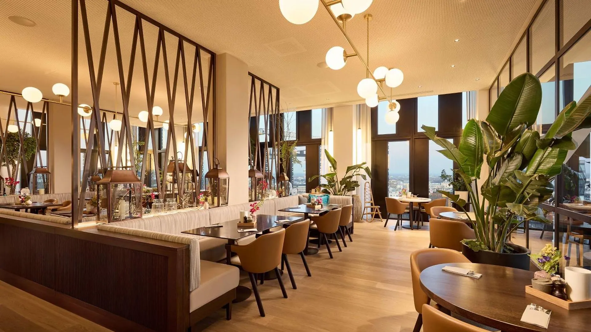 Adina Apartment Hotel München