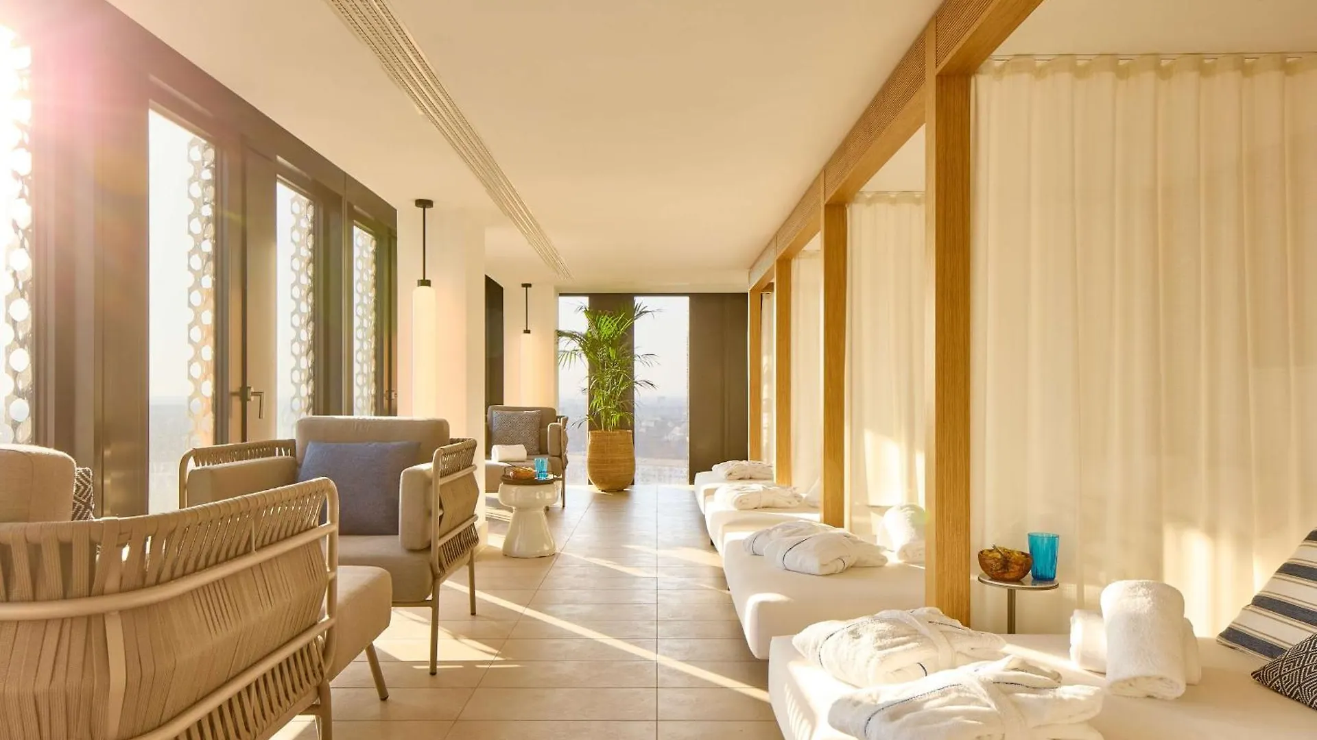 Adina Apartment Hotel München